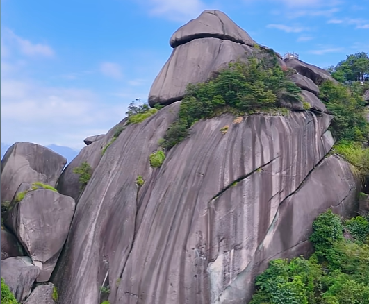 浮盖山 · 怪石云海